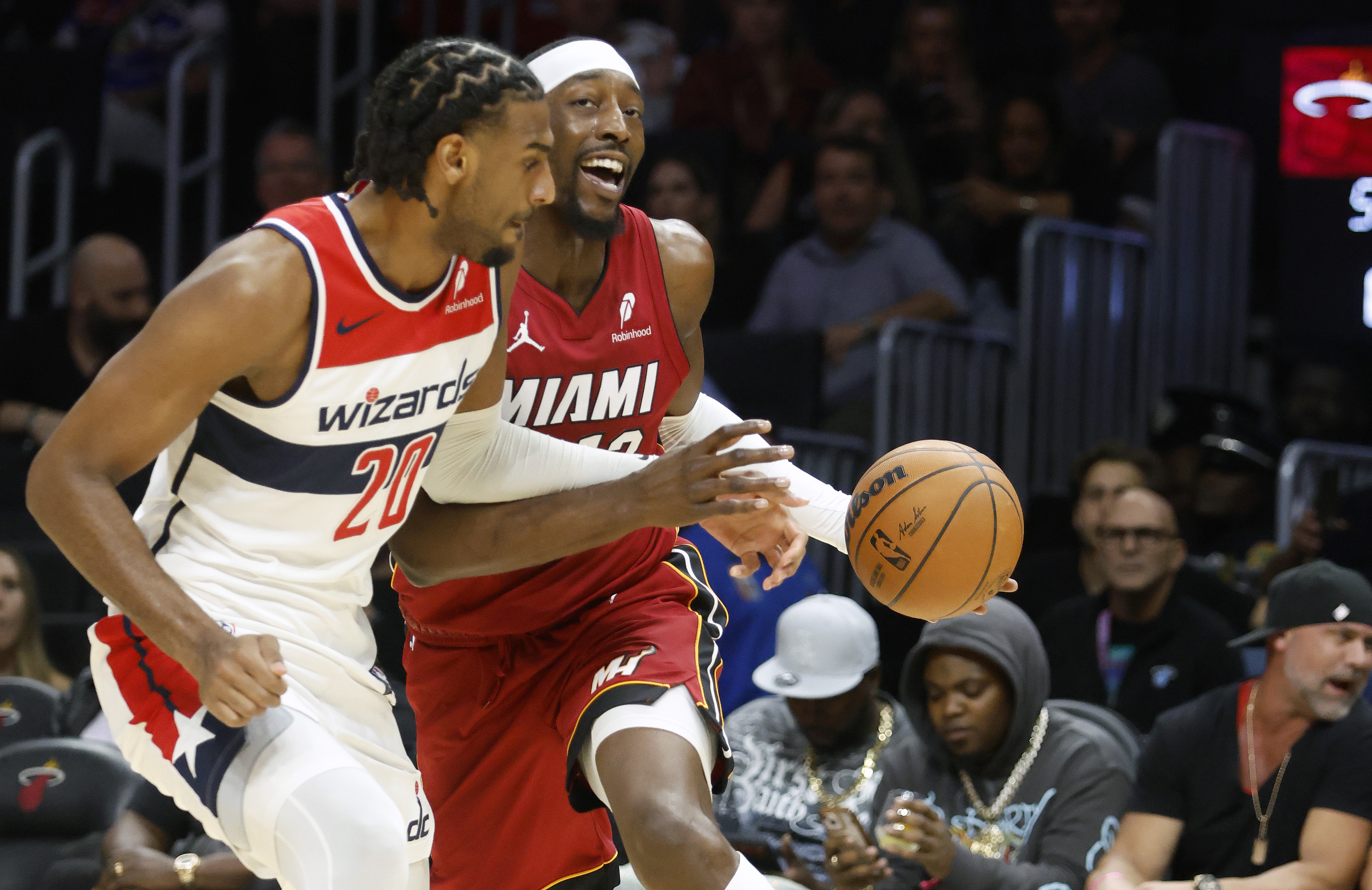 欧博abg-奥尼尔：很多人说阿德巴约刷纪录 但若有机会创造历史他就该去做